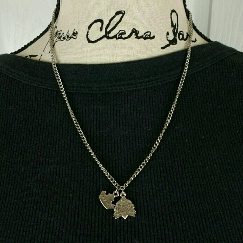 Disney Princess Marathon silver necklace, 21" long